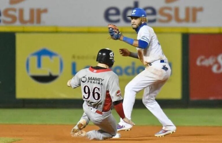 MLB exige 6 mil asientos adicionales al Quisqueya Juan Marichal